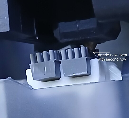 Nozzle wiper