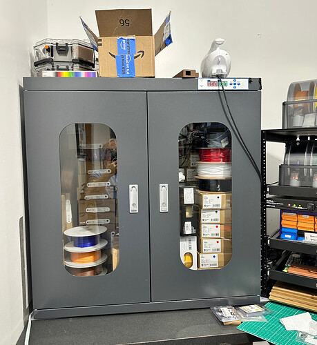 Dry_Cabinet