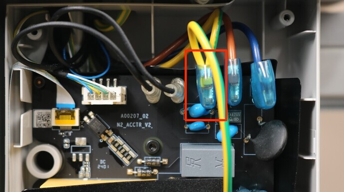 new_ac_board_removed_ground_wire_design.png